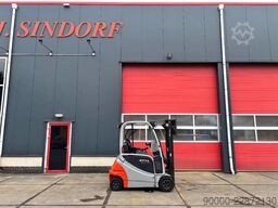 Still RX 20-20 2000kg TIPLO / Sideshift