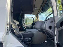 DAF CF 370 FA LUCHTVERING BEIDE ASSEN