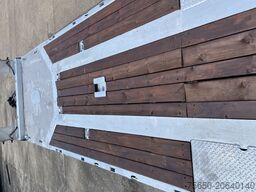 Möslein T 3-9,20 F 3 Achs Tieflader mit gerader Ladefläche 9 m, Neufahrzeug