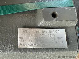 Fanuc M710iC/20L , R30iA