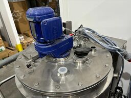 Jacketed Mixing Tank & Temperature 300 Ltr