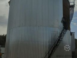 Polygonmach 1000 tons bitumen storage tanks