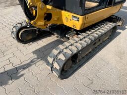 CATERPILLAR 301.7 D / Schnellwechsler / Löffel + Greifer