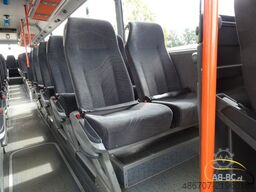 MERCEDES-BENZ Intouro 49 Sitze Liftbus EURO 6
