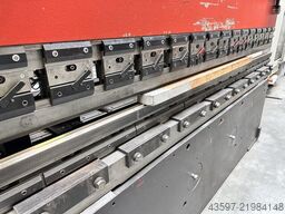 AMADA PROMECAM HFB 220-30 H