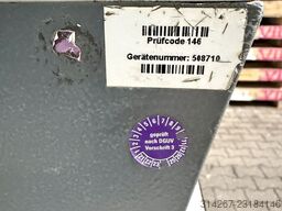 Struers Labotom-5