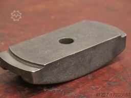 unbekannt Spannbreite 173 mm