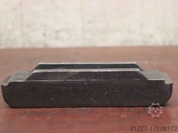 unbekannt Spannbreite 208 mm