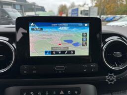 Mercedes-Benz T 180 d PROGRESSIVE Navi SHZ LEDLicht RfKam
