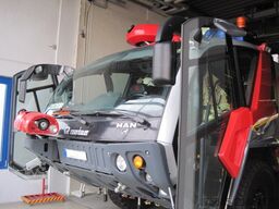 Rosenbauer MAN Panther Flughafen- Feuer - Löschfahrzeug