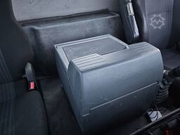 MAN 18.440 TGS 4X4 ALLRAD MANUAL