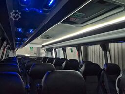IVECO 2x Daily 70 Lagerfahrzeug Ferqui Sunrise 2,5 m B