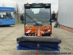 Multicar Tremo X56 Winterdienst Streuer + Besen NUR7536KM