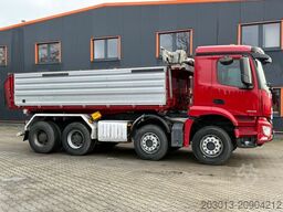 MERCEDES-BENZ Arocs 3243 8x4 Kipper Schwarzmuller Bordmatik