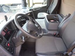 Scania P250 4x2 Bakwagen+Klep E6 Dhollandia 1500 kg