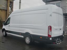 Ford Transit Trend 350 L4H3 Parktronic