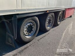 Schmitz Cargobull Tiefkühler Multitemp Doppelstock Trennwand
