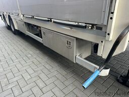 NOYENS 2 ASSER SEMIE HYDRAULISCH GESTUURD