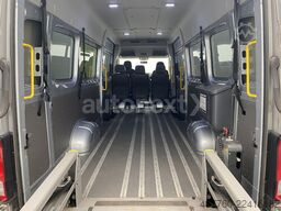 VOLKSWAGEN Crafter 35 Maxi Extralang *Rollstuhl-Lift* 5-Sit