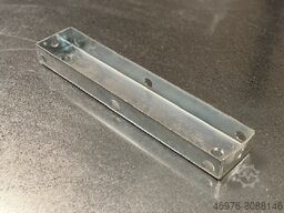 Dexion P90/ Regalabstand 250mm/ Materialfarbe: sendzimir verzinkt