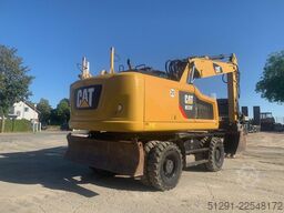 Caterpillar M320F