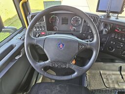 SCANIA P320 6x2*4