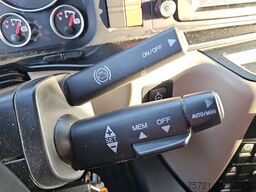 M.A.N. 8.180 TGL 8.160 TGL