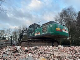 Hitachi ZX350 LCN-7 with 2 excavator buckets