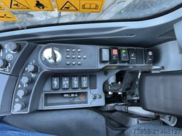 Hitachi ZX350 LCN-7 with 2 excavator buckets