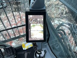 Hitachi ZX350 LCN-7 with 2 excavator buckets