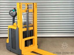 Jungheinrich EJD 220 - Service Neu - 4.280 Std. -Batterie 85%