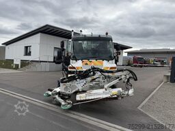 Mercedes-Benz Unimog U400 Böschungsmäher / Swiss-Vehicle