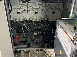 KUKA KR 210 R3300 k ultra