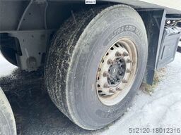 Schmitz Cargobull closed semi trailer w/ refrigerator/freezer unit
