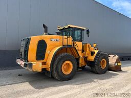 Hyundai HL 970