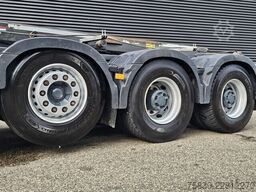 Volvo FMX 470 8x4 / 30t KABEL - CONTAINER SYSTEEM