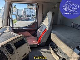 Renault Premium 450