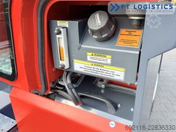 Combilift C3000ET TRIPLEX 5940 WIDE FORK POSITIONE