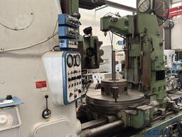 Liebherr 