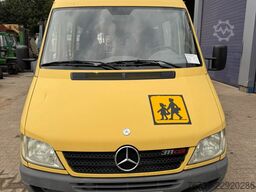Mercedes-Benz SPRINTER 311