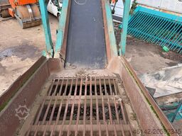 Powerscreen Warrior 1400