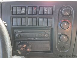 Renault D 12 240 EURO 6  12T FURGON