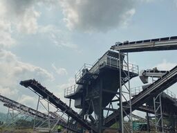 Polygonmach 350 tons per hour stationary crushing, screenin...