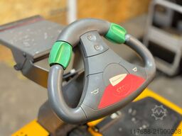 Jungheinrich ECD 220 - Service Neu - Batterie 80% - 2.450mm Gabeln
