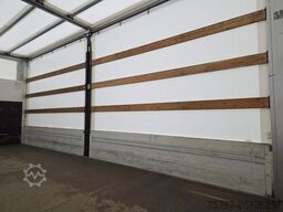 DAF LF 170 Gardine, wie neu, nur 82 TKM Original !