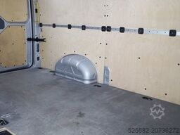 Volkswagen Crafter 2.0 TDI 30 KASTEN 3 SITZE,STANDHZ,KAMERA