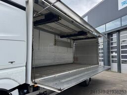 MERCEDES-BENZ Actros 1842 mit Seitenöffnung und Kran