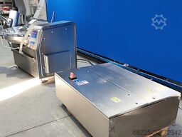 Metalbud Nowicki Typhoon 90