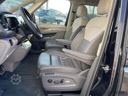 VOLKSWAGEN T7 Multivan Style LR ze ACC DCC SHZ Leder