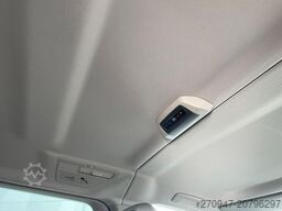 VOLKSWAGEN T7 Multivan Style LR ze ACC DCC SHZ Leder